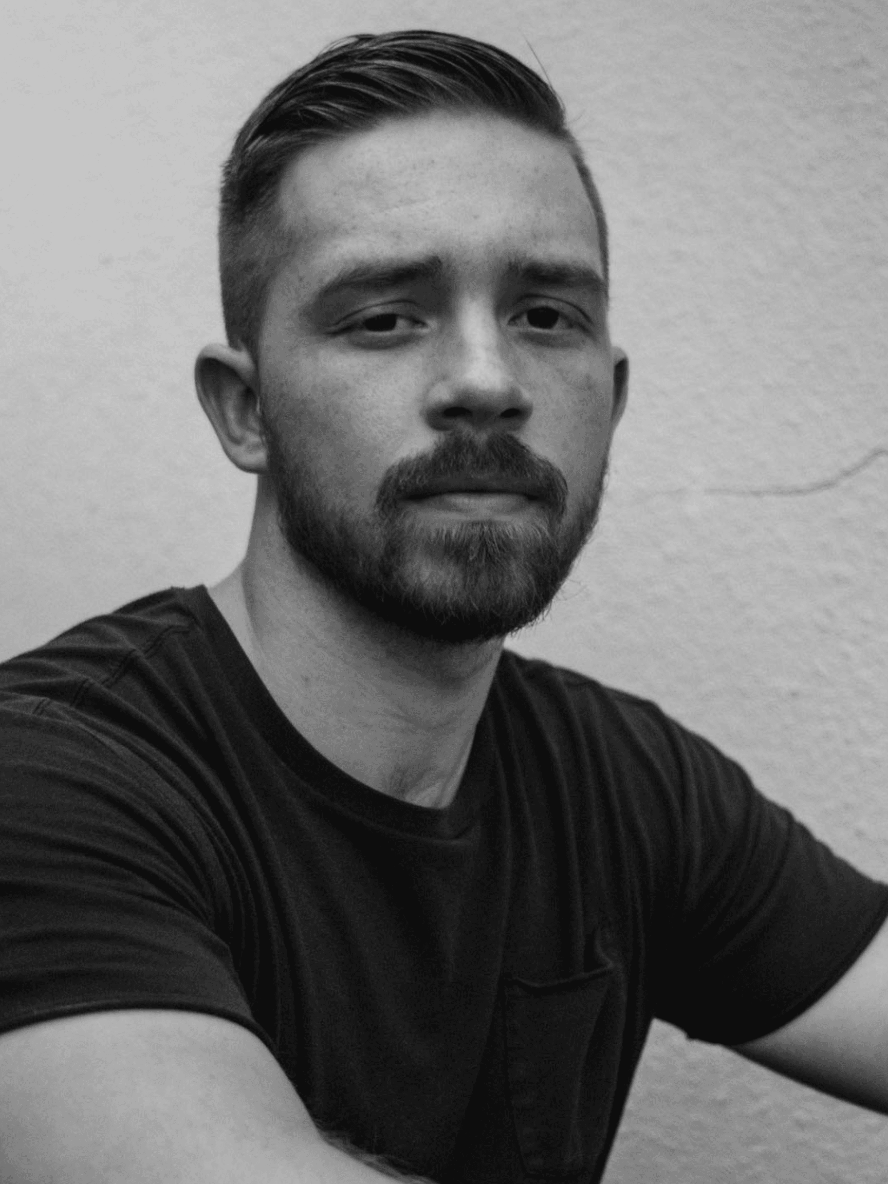 H U R S T Professional Headshot