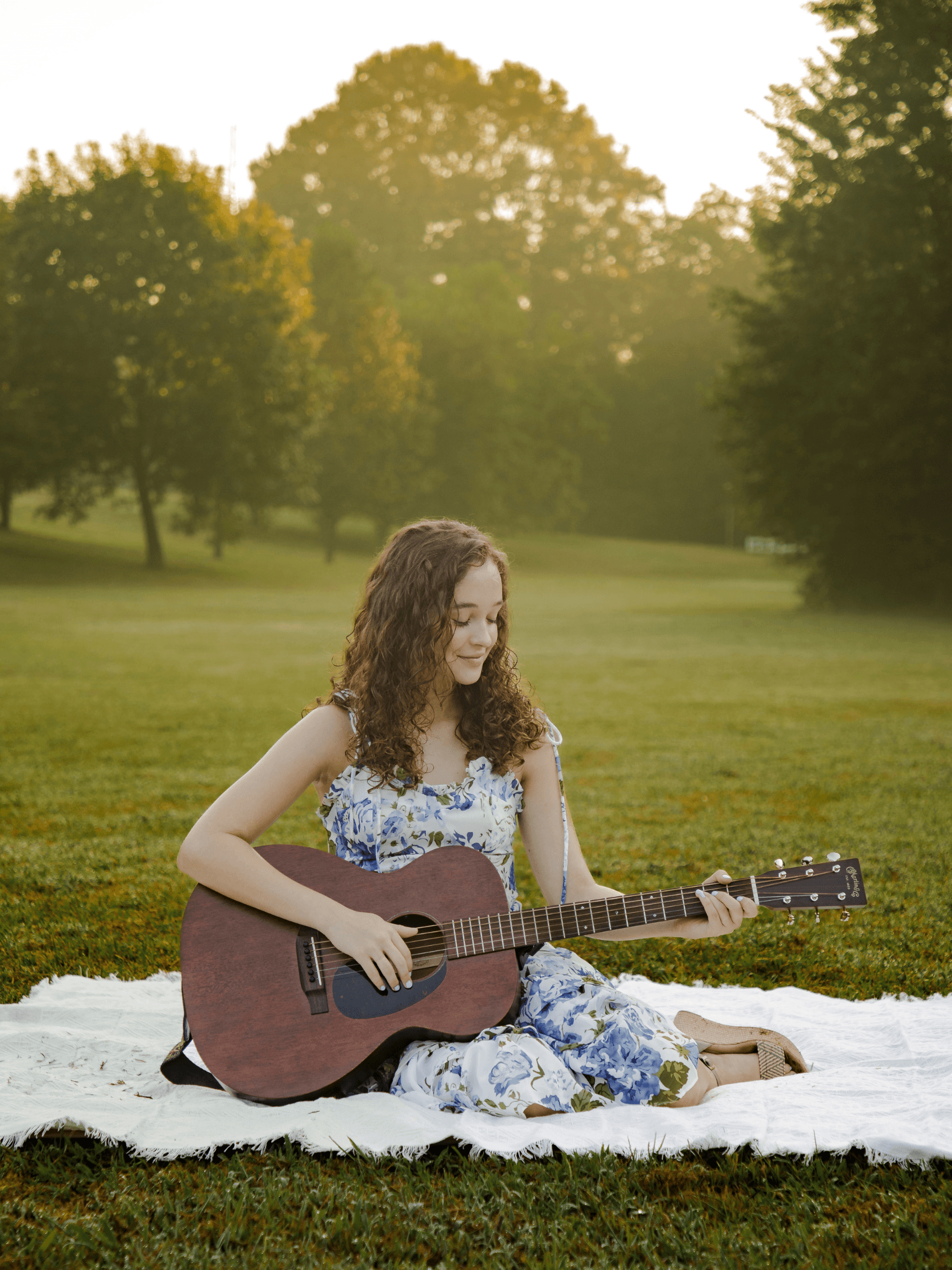 Elise Reavis Professional Bio